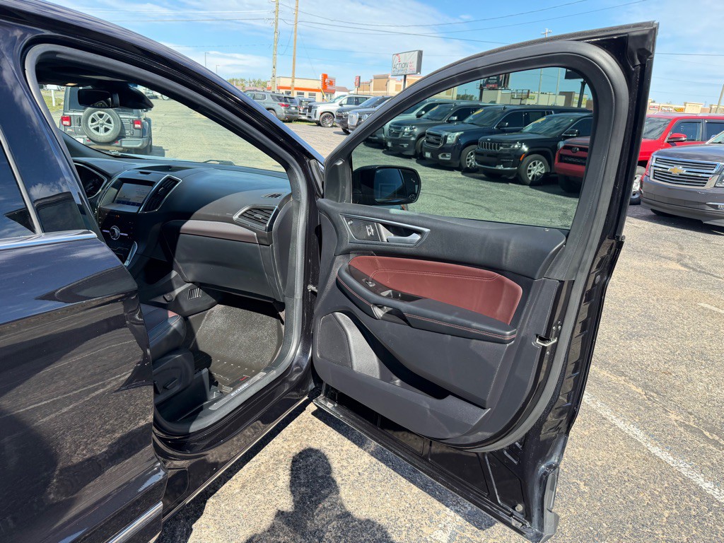 2020 Ford Edge Image 55