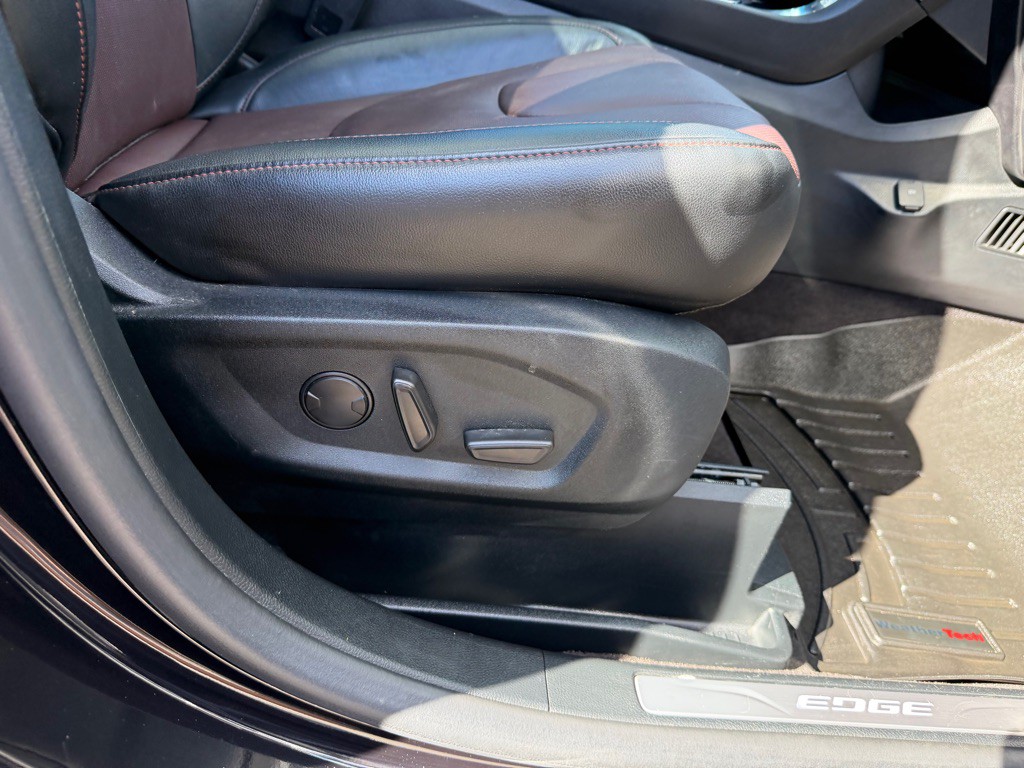 2020 Ford Edge Image 58