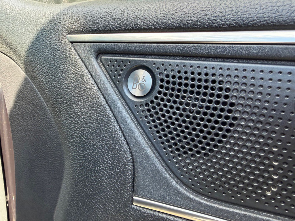 2020 Ford Edge Image 63