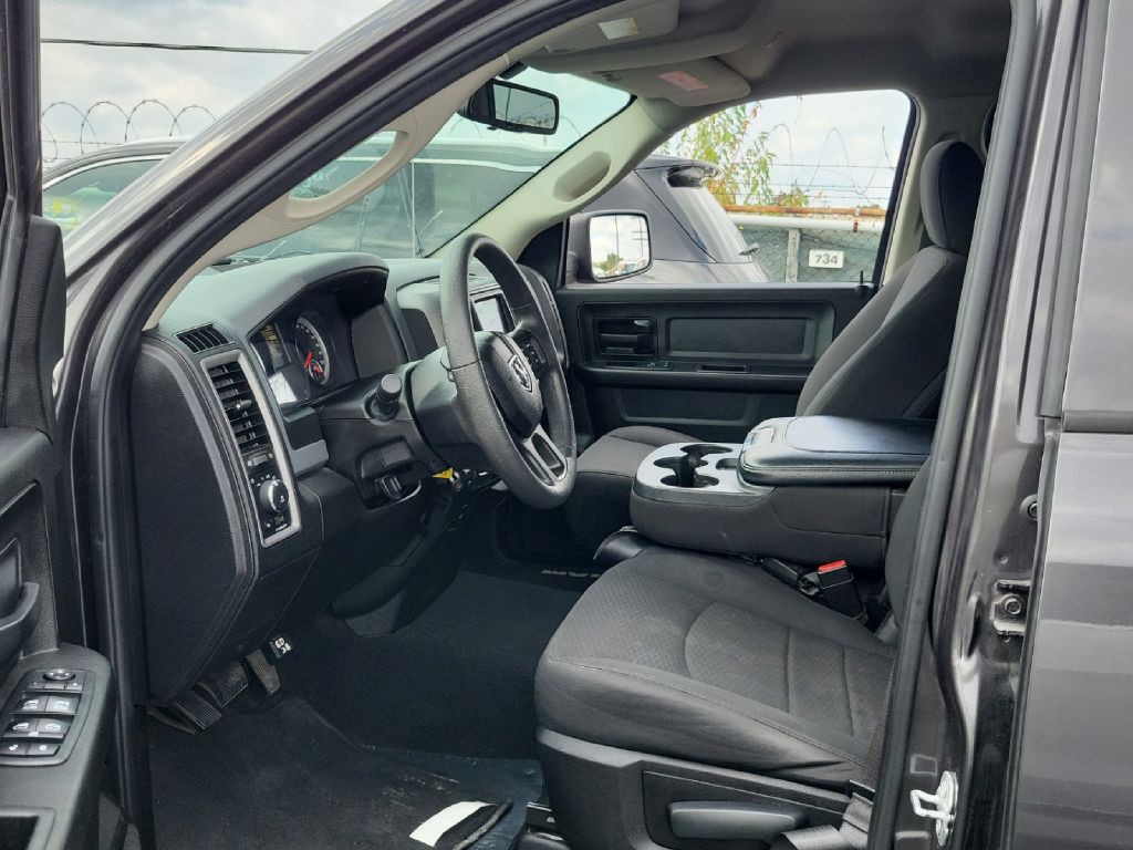 2019 RAM 1500 Image 4