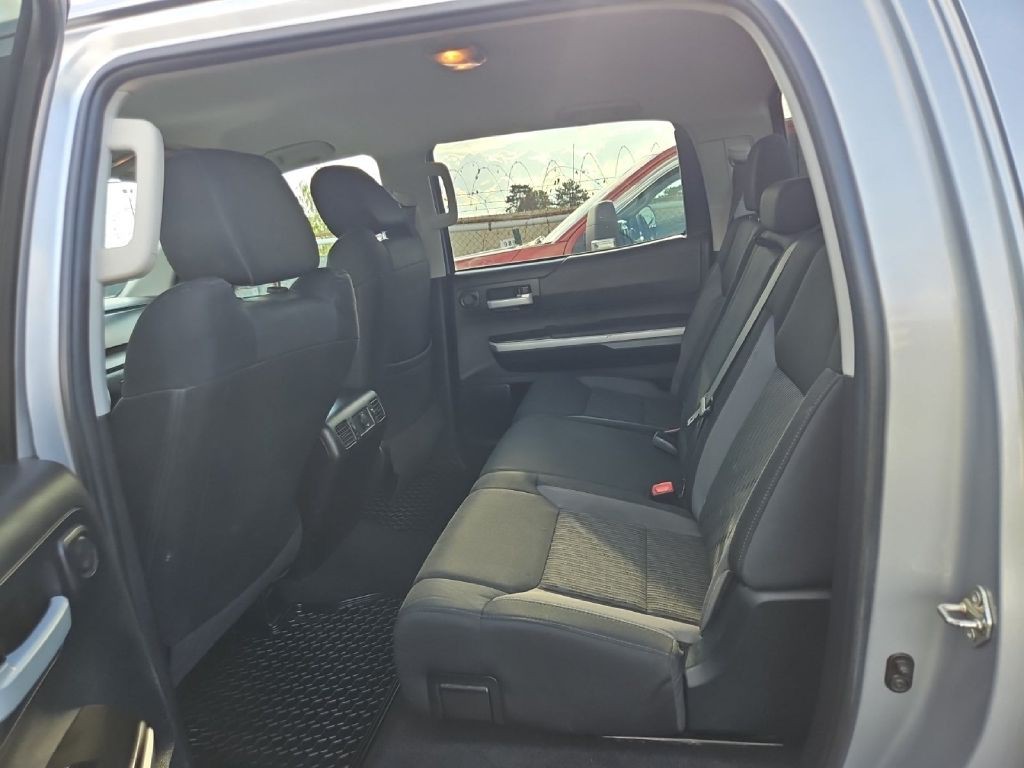 2016 Toyota Tundra Image 6