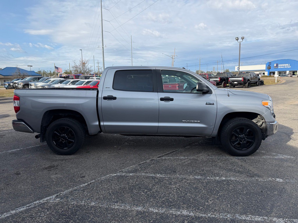 2016 Toyota Tundra Image 6