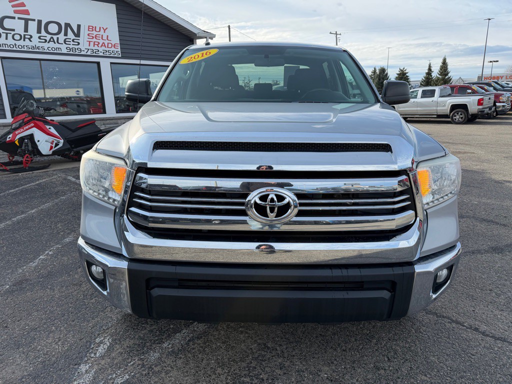 2016 Toyota Tundra Image 8