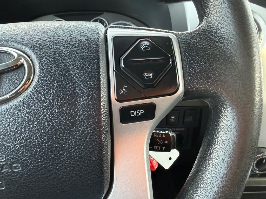 2016 Toyota Tundra Image 18