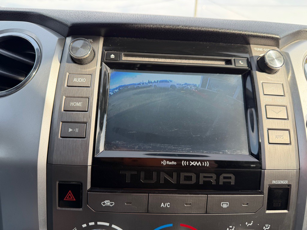 2016 Toyota Tundra Image 24