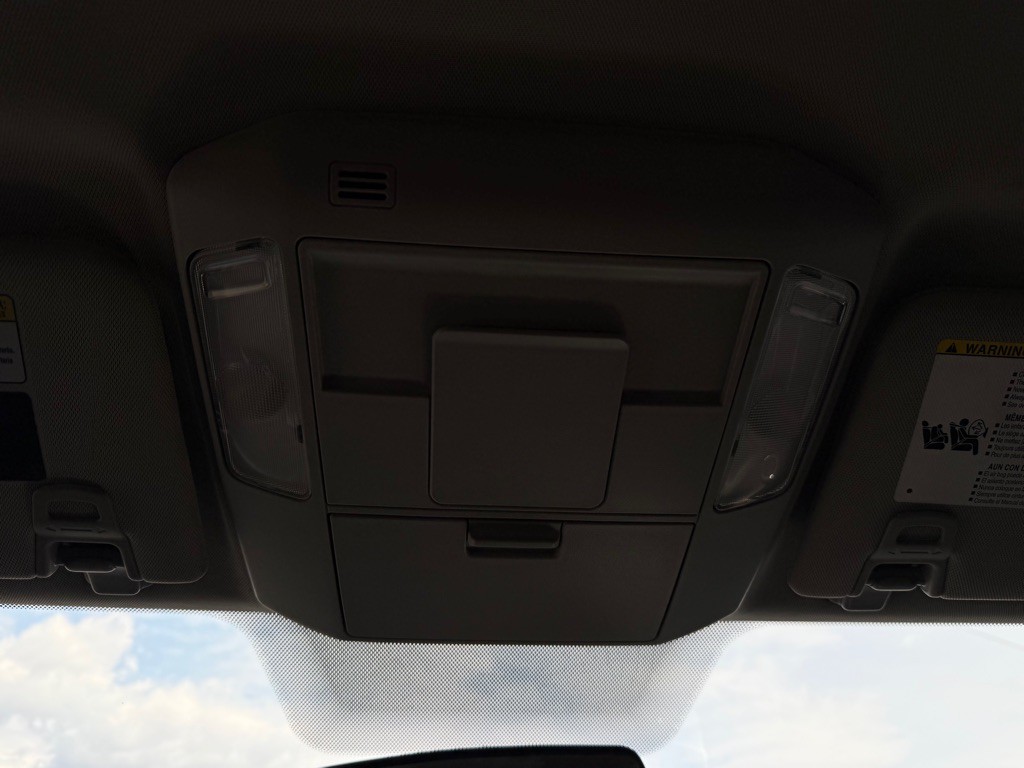 2016 Toyota Tundra Image 30