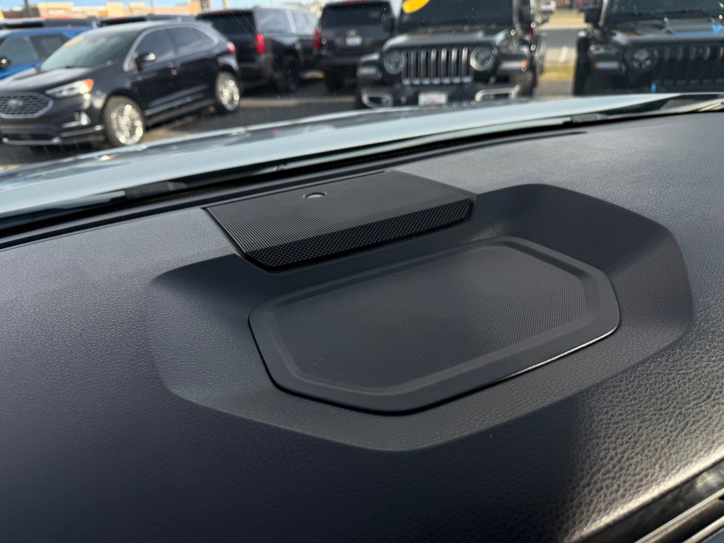 2016 Toyota Tundra Image 31