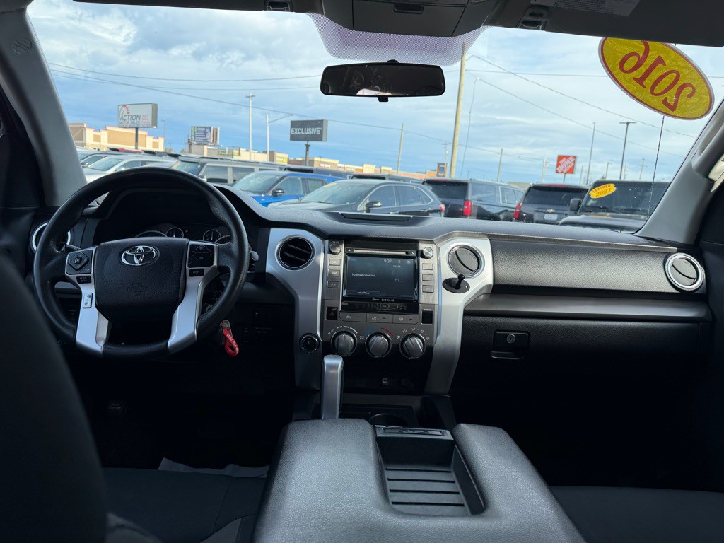 2016 Toyota Tundra Image 34