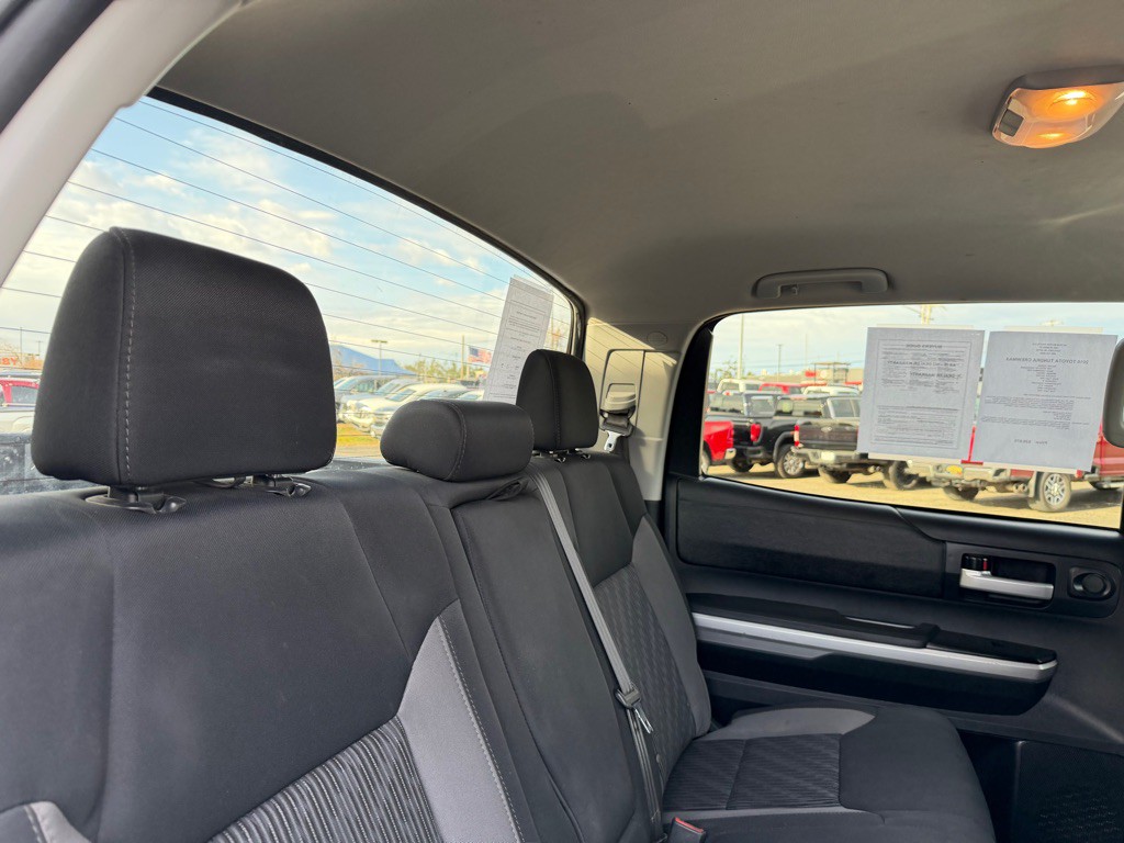 2016 Toyota Tundra Image 44