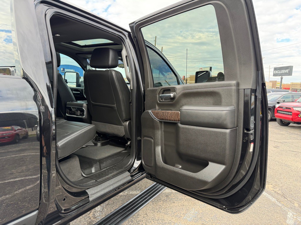 2022 GMC Sierra Image 56