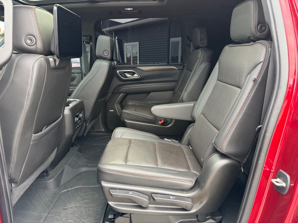 2021 Chevrolet Suburban Image 34