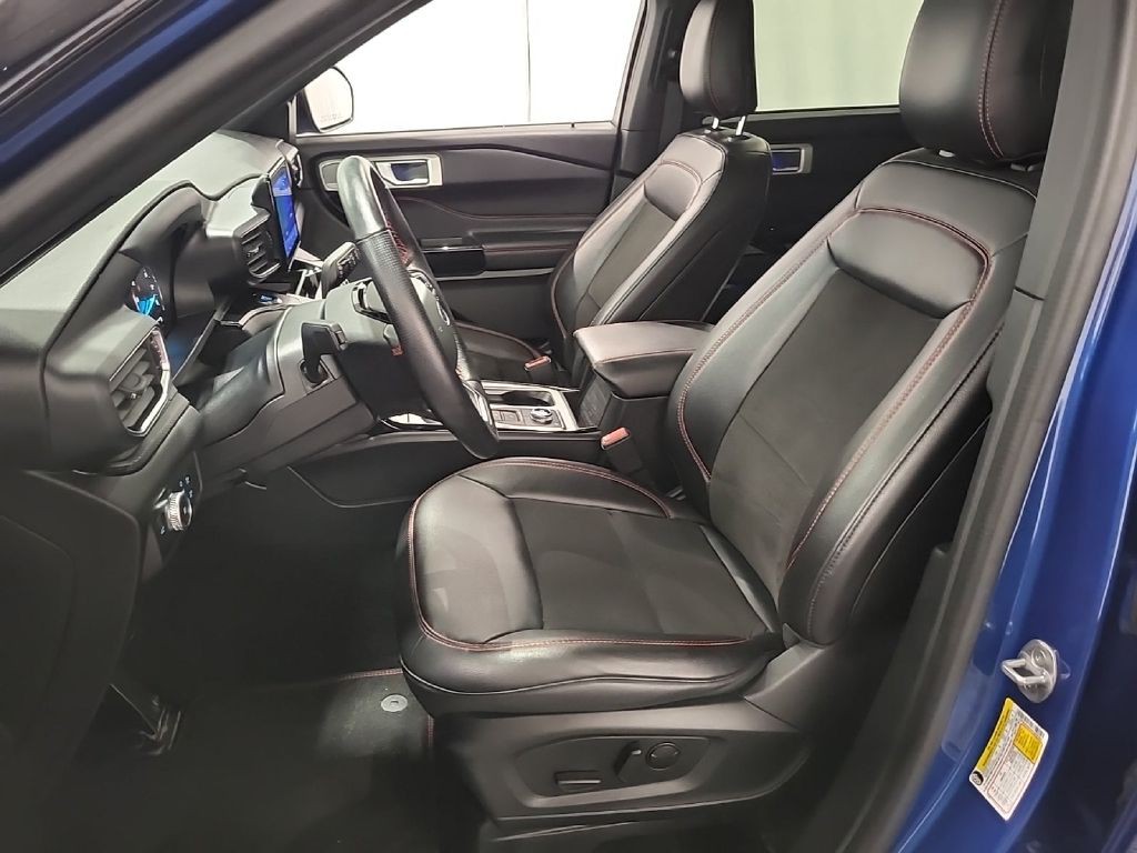 2022 Ford Explorer Image 5