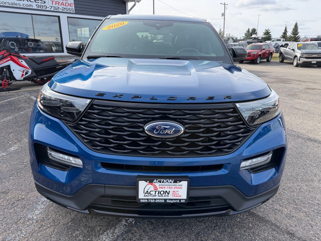 2022 Ford Explorer Image 8