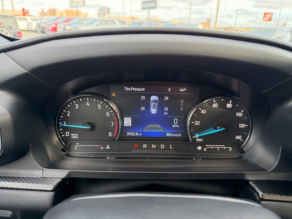 2022 Ford Explorer Image 24