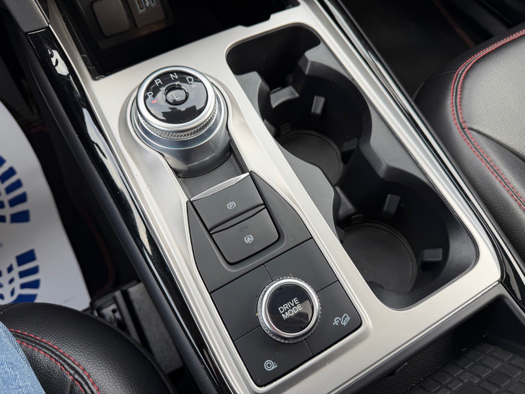 2022 Ford Explorer Image 32