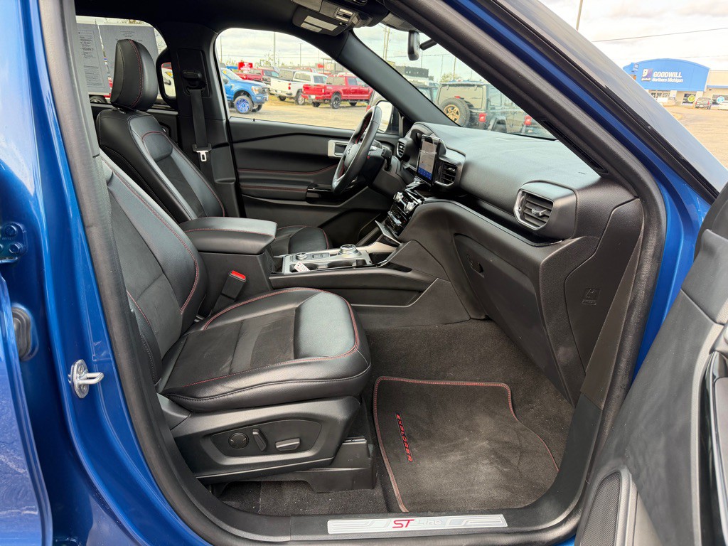 2022 Ford Explorer Image 52