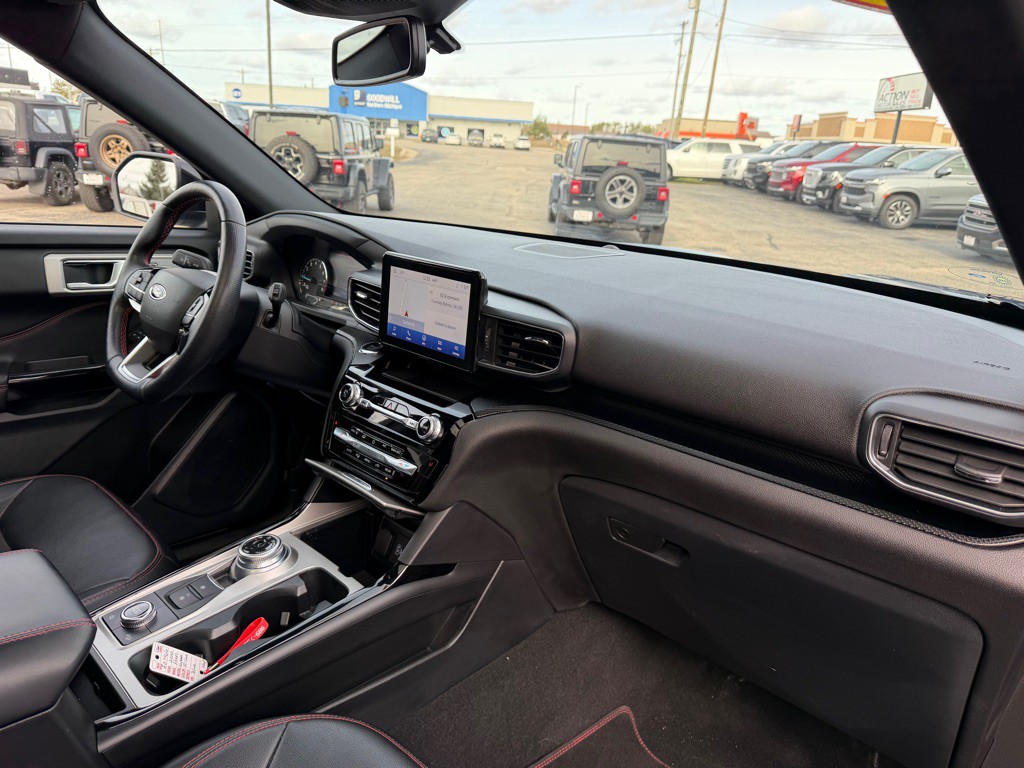 2022 Ford Explorer Image 55