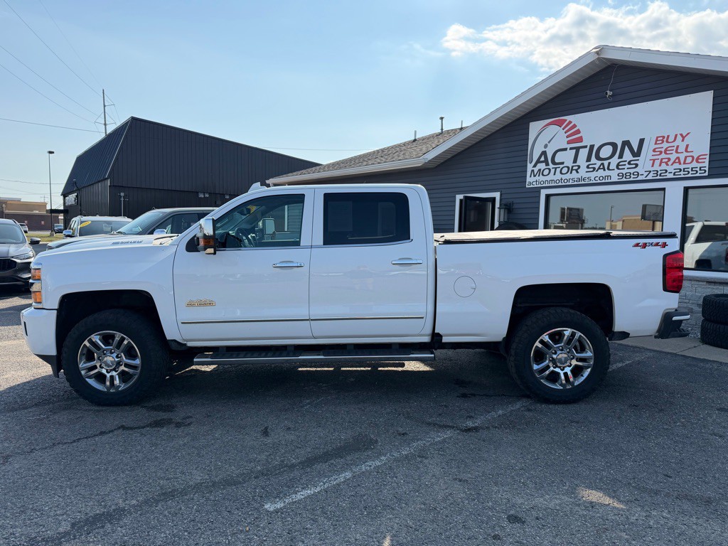 2019 Chevrolet Silverado 1500 Image 2