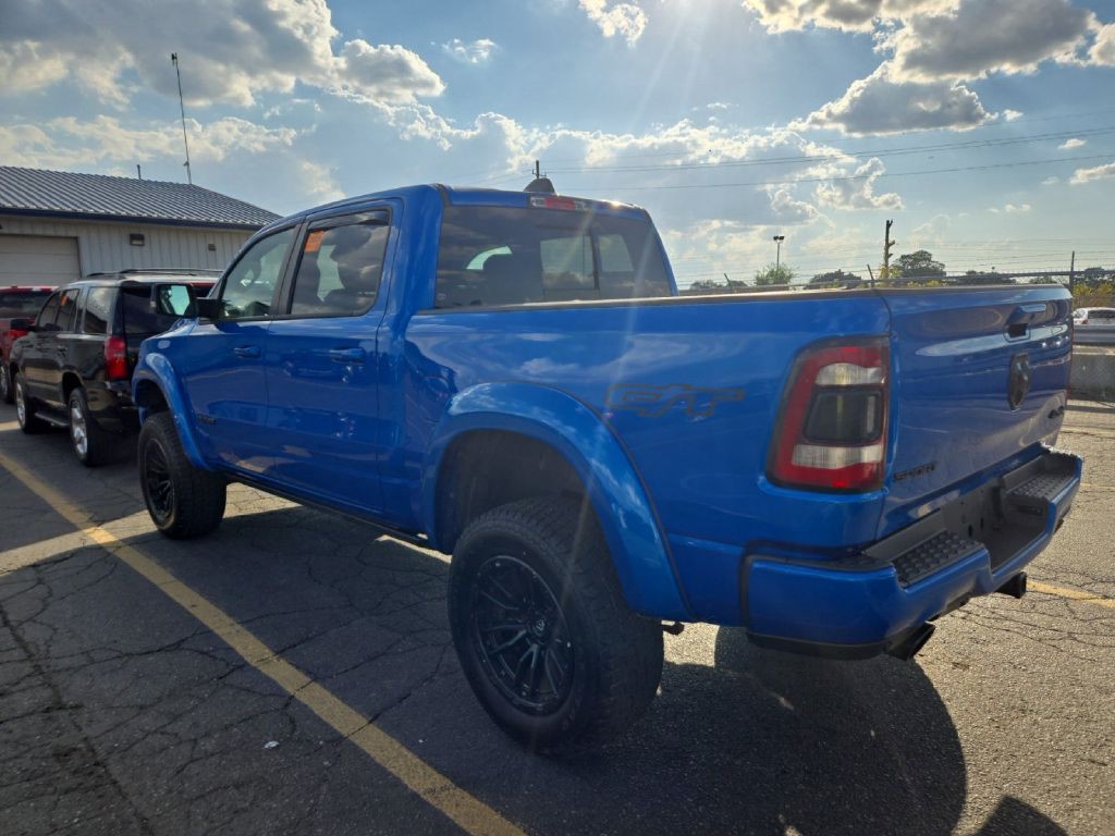 2022 RAM 1500 Image 2