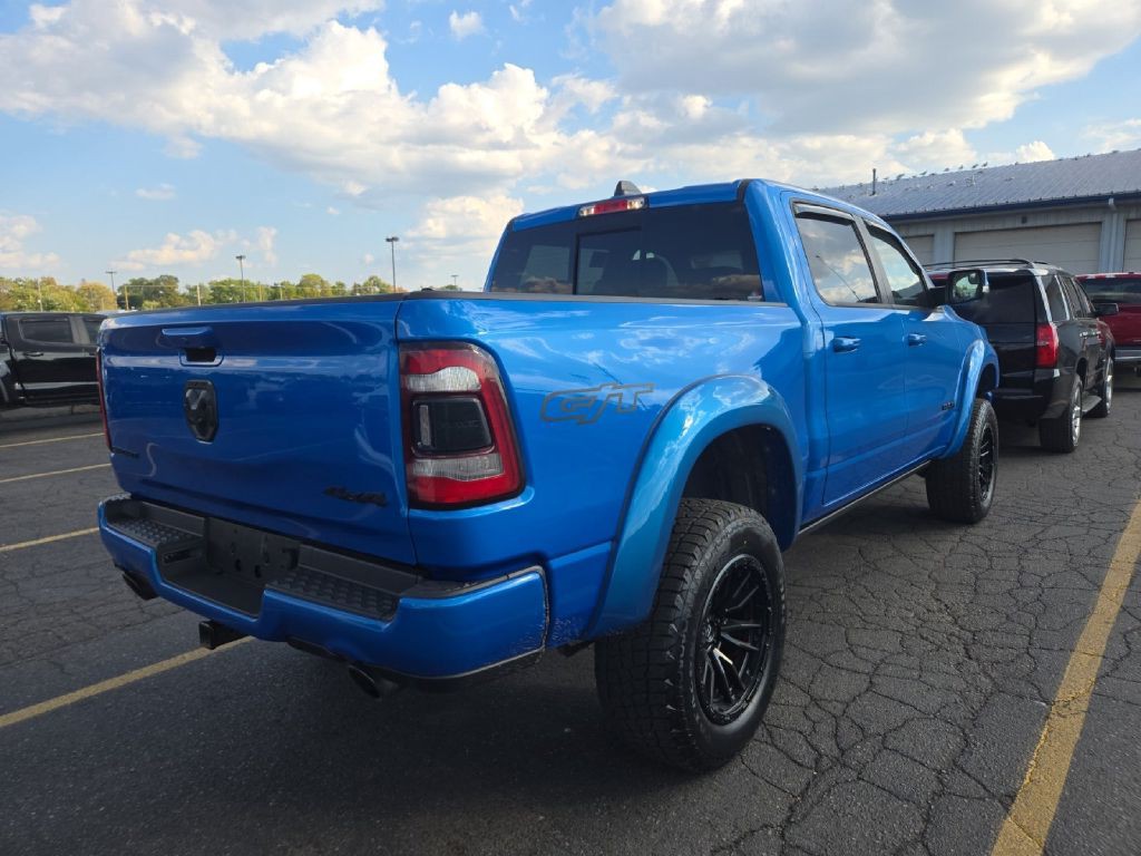 2022 RAM 1500 Image 3