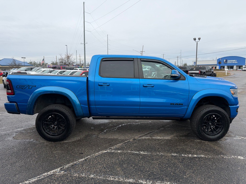 2022 RAM 1500 Image 6