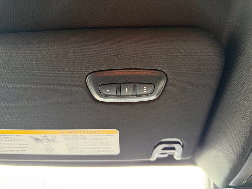 2022 RAM 1500 Image 32