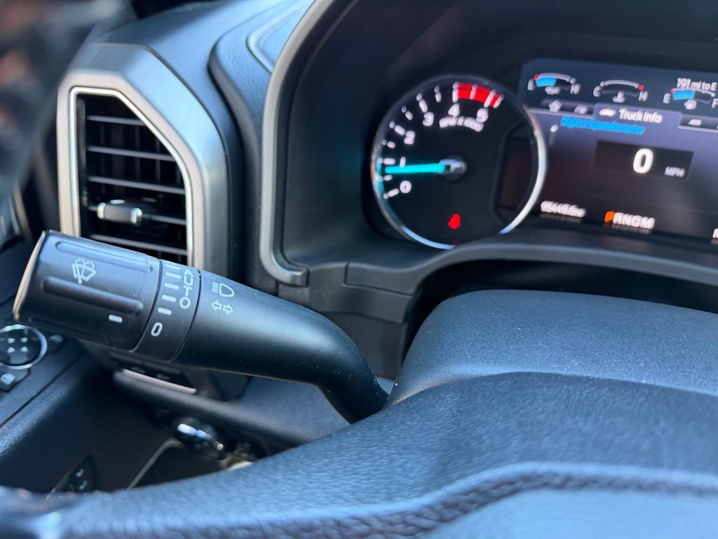 2022 Ford F-350 Image 24