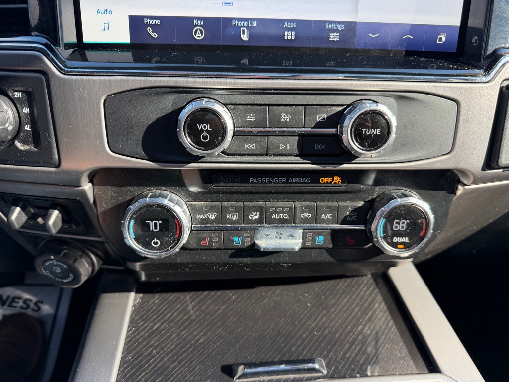 2022 Ford F-350 Image 29