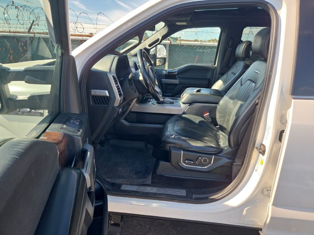 2017 Ford F-150 Image 4