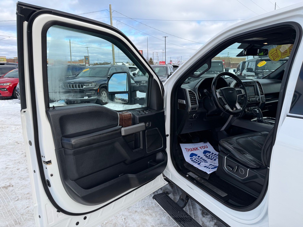 2017 Ford F-150 Image 12