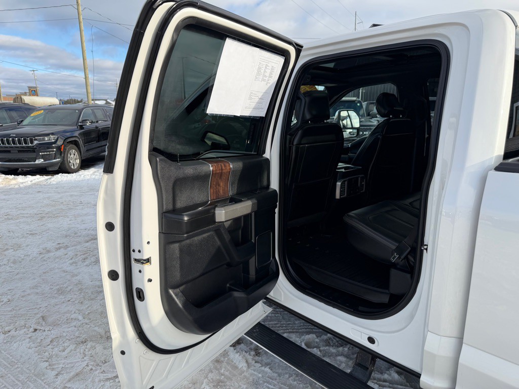 2017 Ford F-150 Image 41