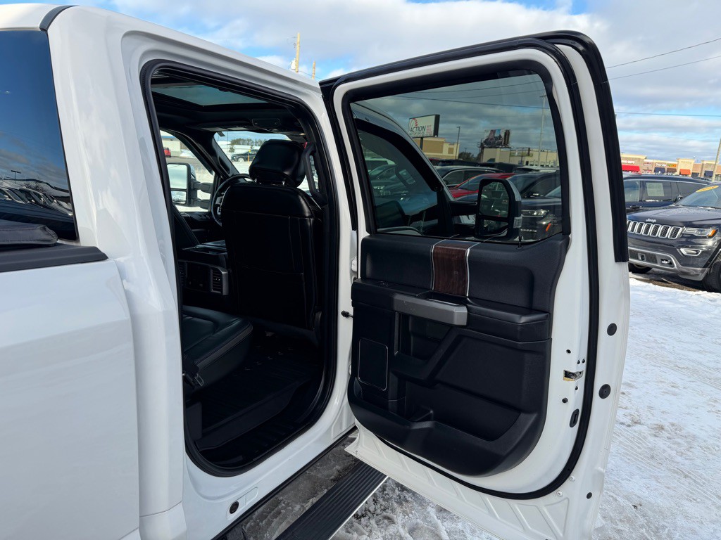 2017 Ford F-150 Image 54