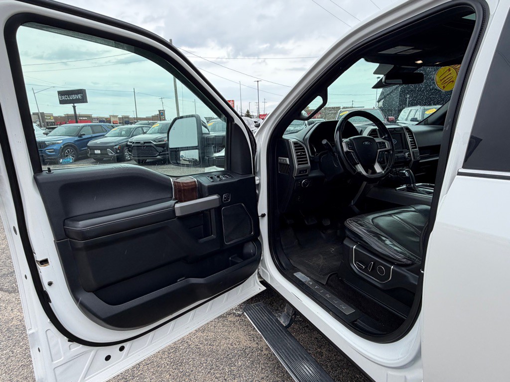 2017 Ford F-150 Image 11