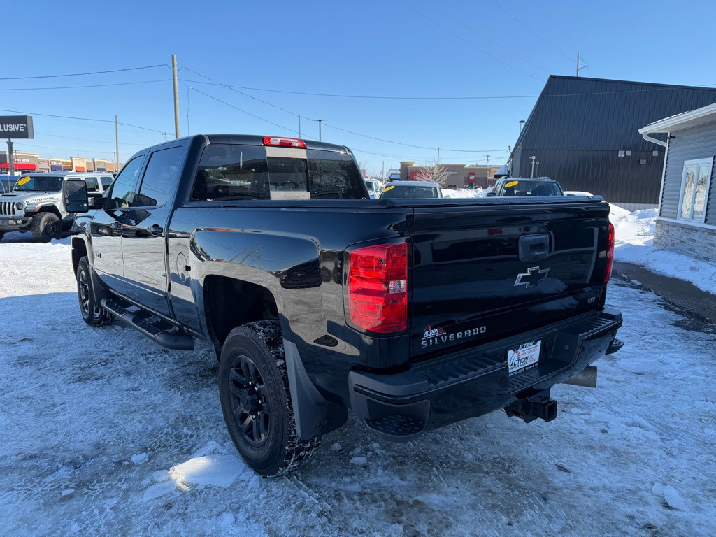 2019 Chevrolet Silverado 1500 Image 3