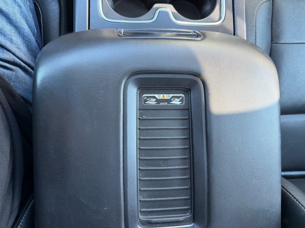 2019 Chevrolet Silverado 1500 Image 32