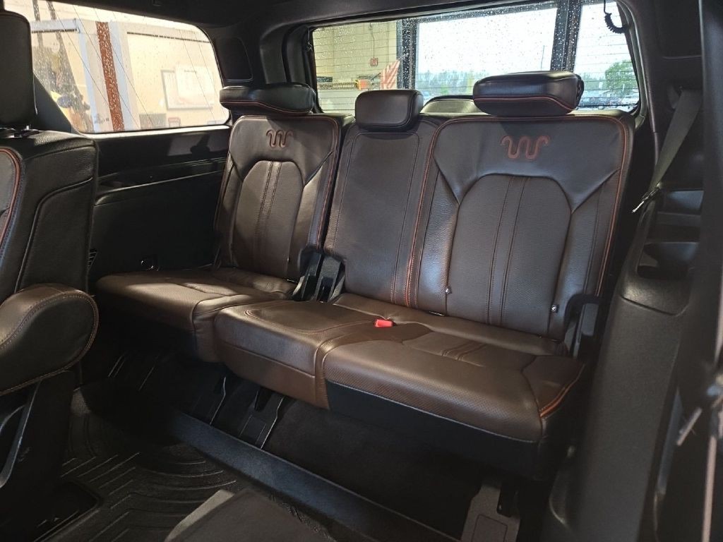 2021 Ford Expedition Image 7