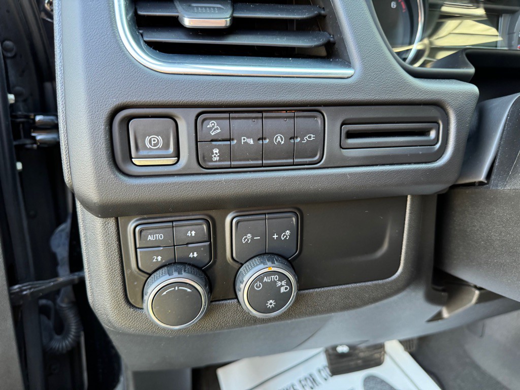 2021 Chevrolet Tahoe Image 17