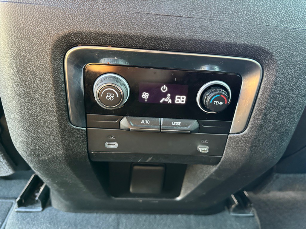 2021 Chevrolet Tahoe Image 38