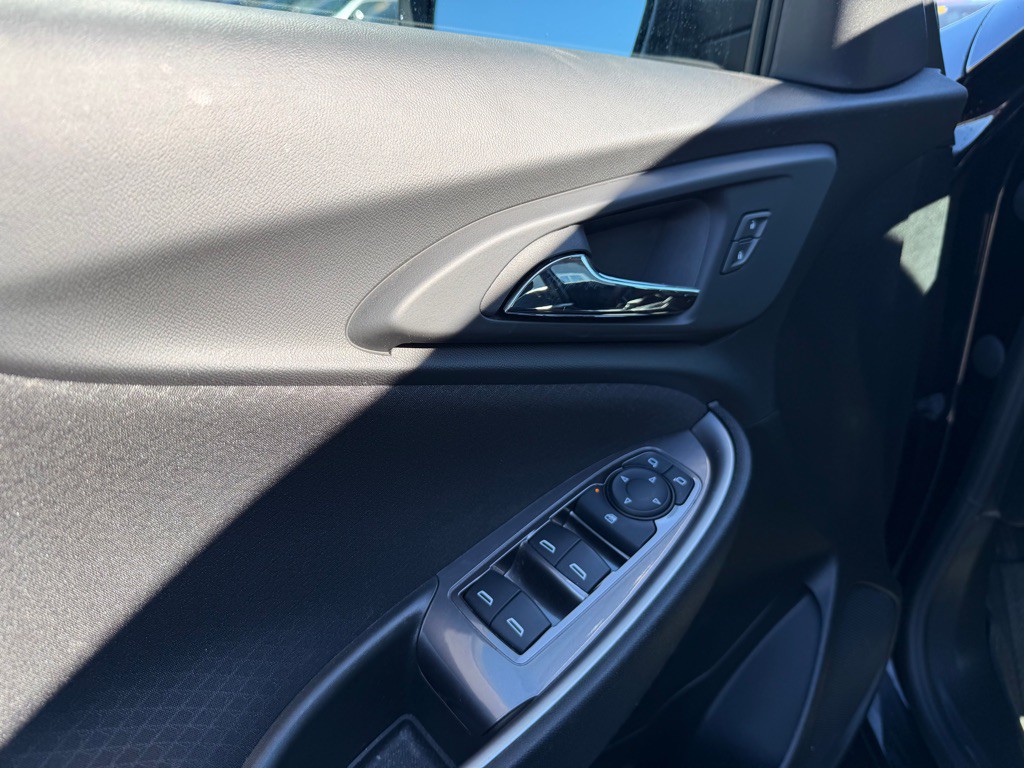 2022 Chevrolet Malibu Image 11