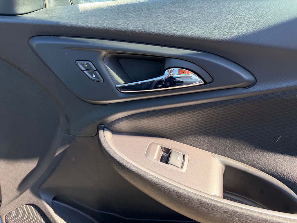 2022 Chevrolet Malibu Image 33