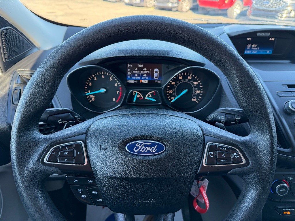 2017 Ford Escape Image 17