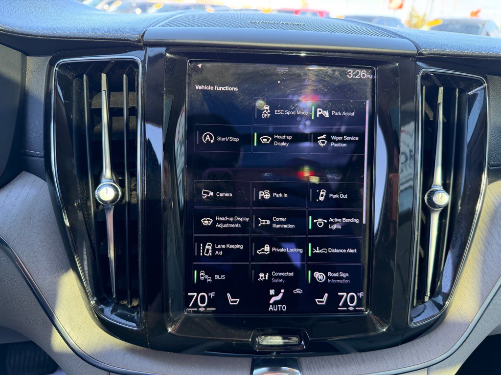2021 Volvo XC60 Image 25