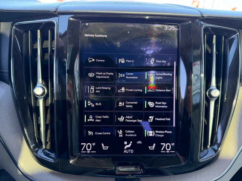 2021 Volvo XC60 Image 26