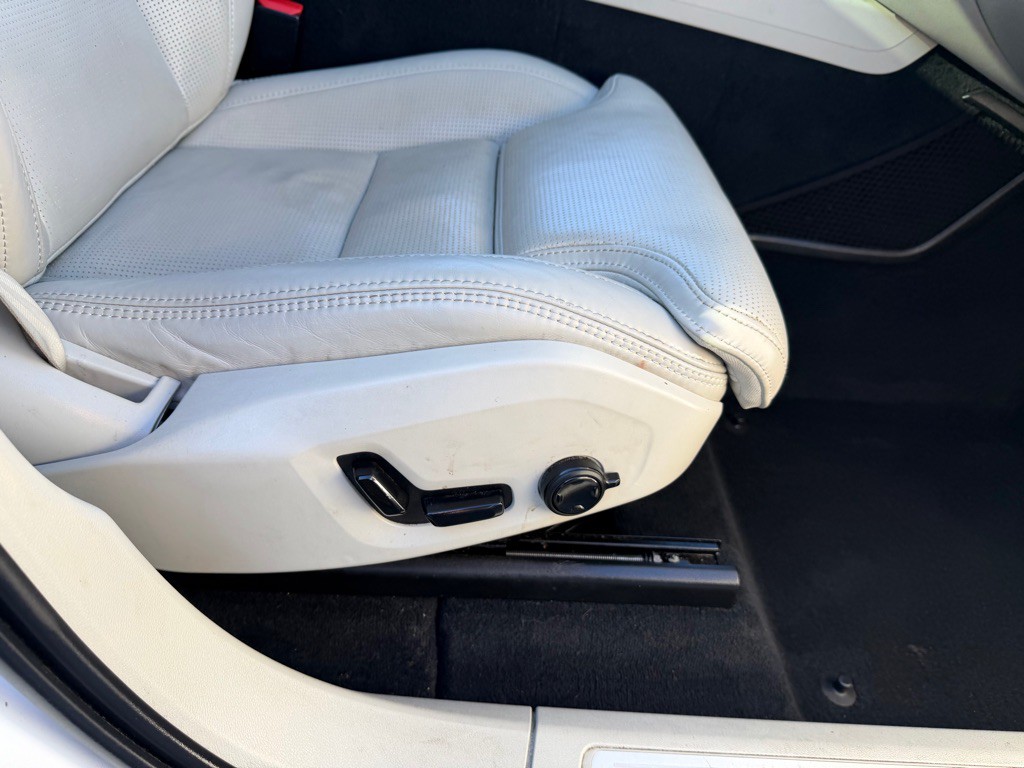 2021 Volvo XC60 Image 60