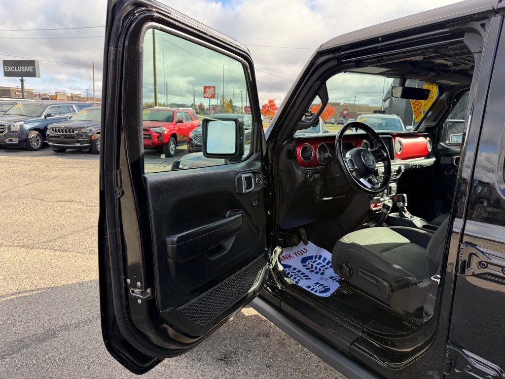 2021 Jeep Gladiator Image 13