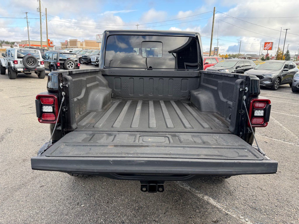 2021 Jeep Gladiator Image 45