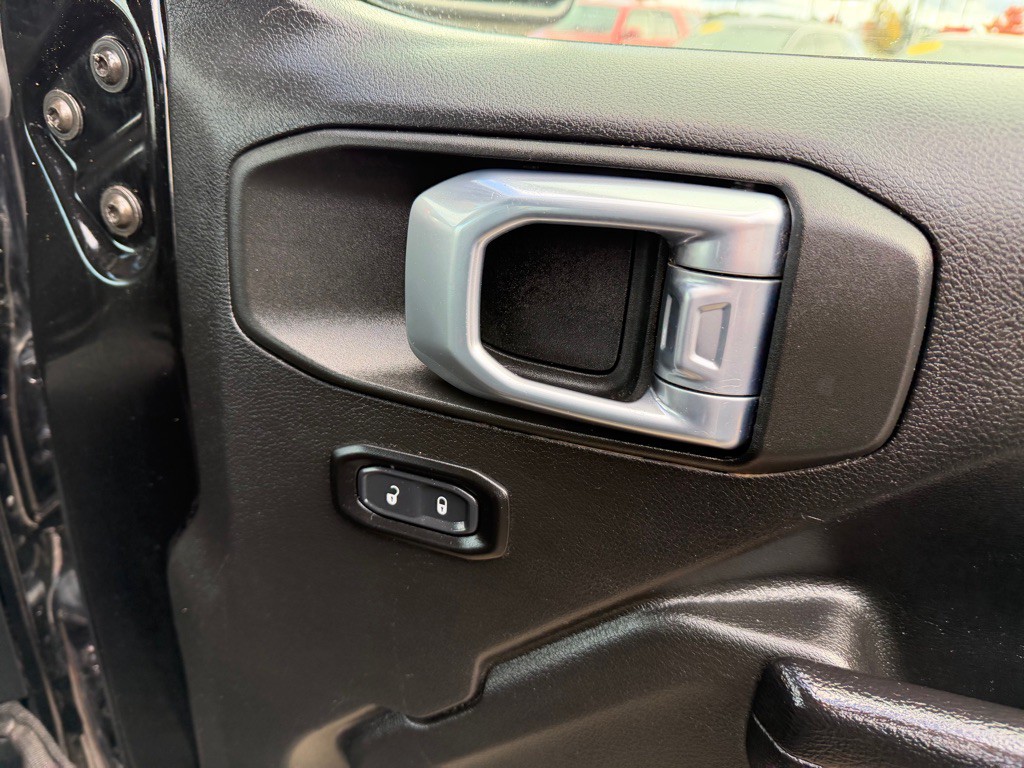 2021 Jeep Gladiator Image 59