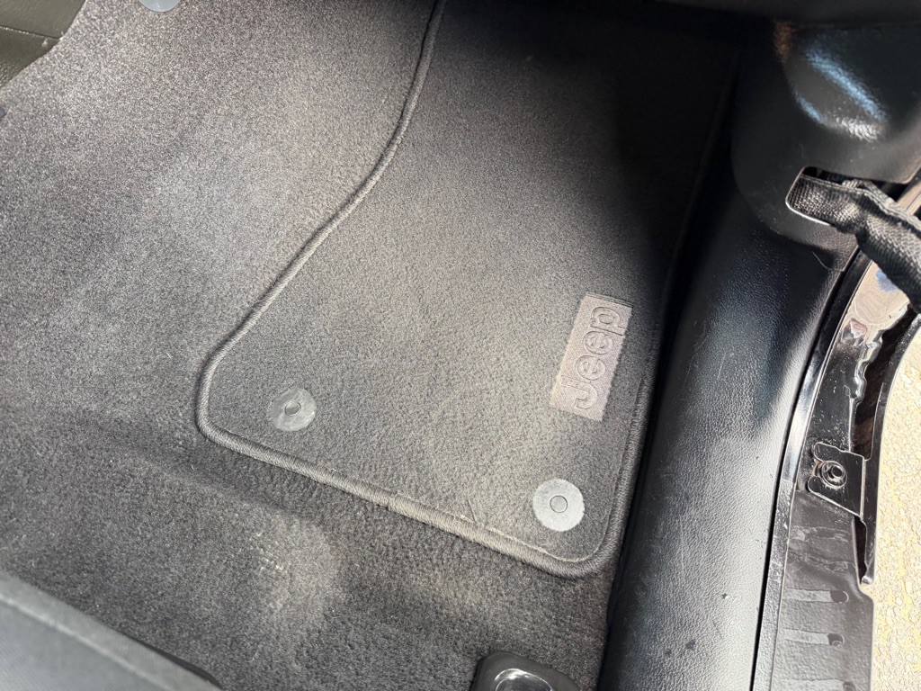 2021 Jeep Gladiator Image 64