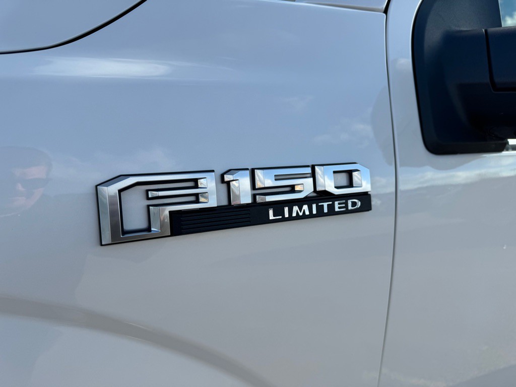 2016 Ford F-150 Image 12