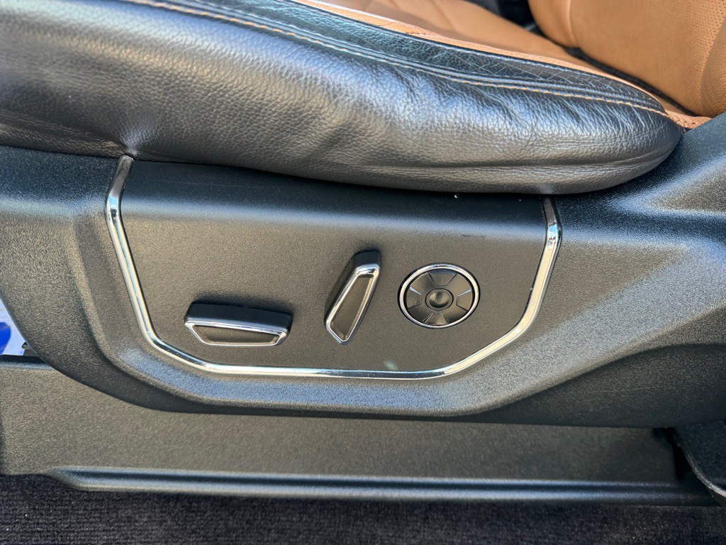 2016 Ford F-150 Image 18